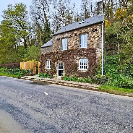 Moulin - Jardin Secret - Vue Sur L'orne *